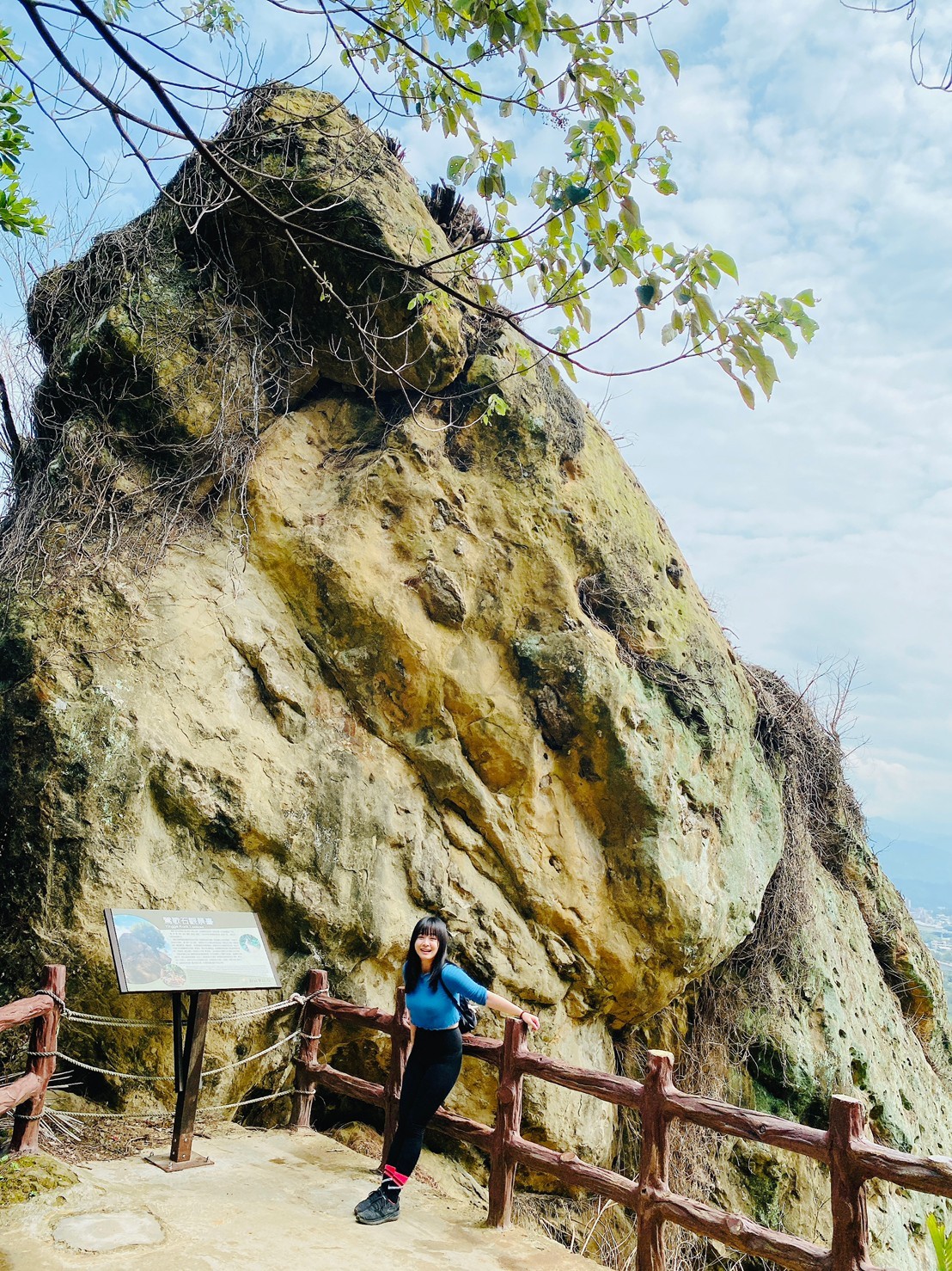 新北鶯歌 孫龍步道 牛灶坑山 鶯歌石 鶯歌地名的由來 親子路線推薦 梨子的上山下海